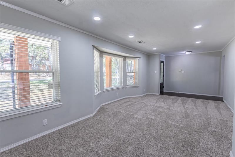 7540 Monterrey Drive, Fort Worth TX 76112 - Photo 11