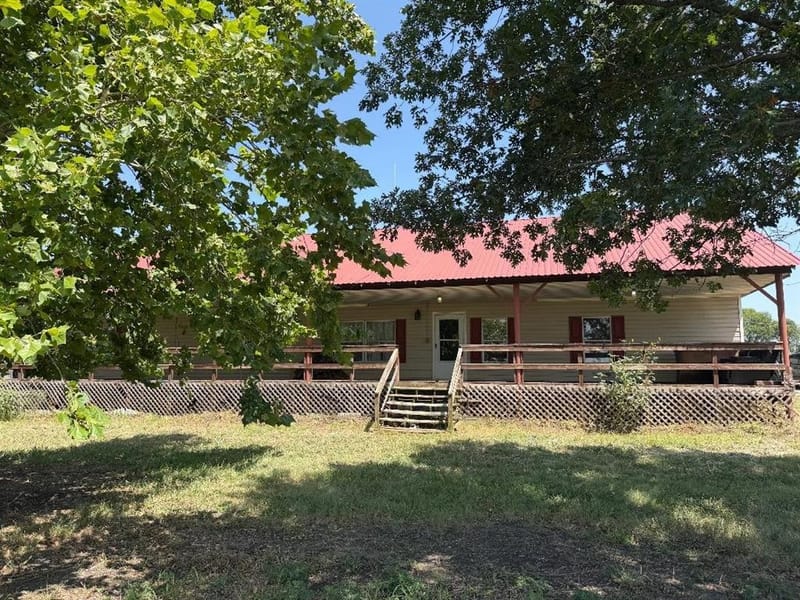 14050 S State Highway 78, Leonard TX 75452
