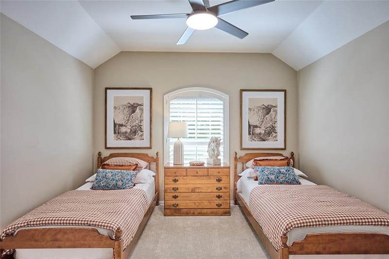 6637 Oakmont Court, Plano TX 75093 - Photo 17