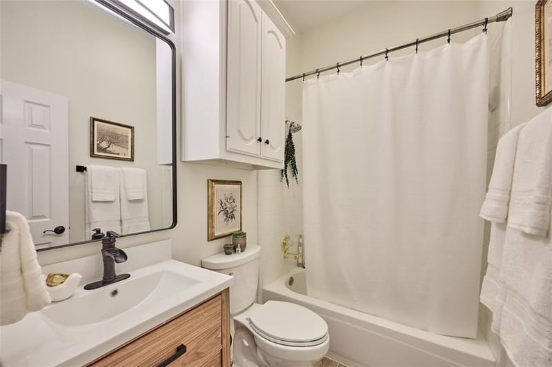 6637 Oakmont Court, Plano TX 75093 - Photo 14