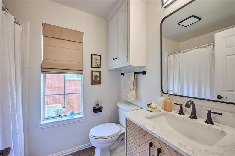 6637 Oakmont Court, Plano TX 75093 - Photo 18