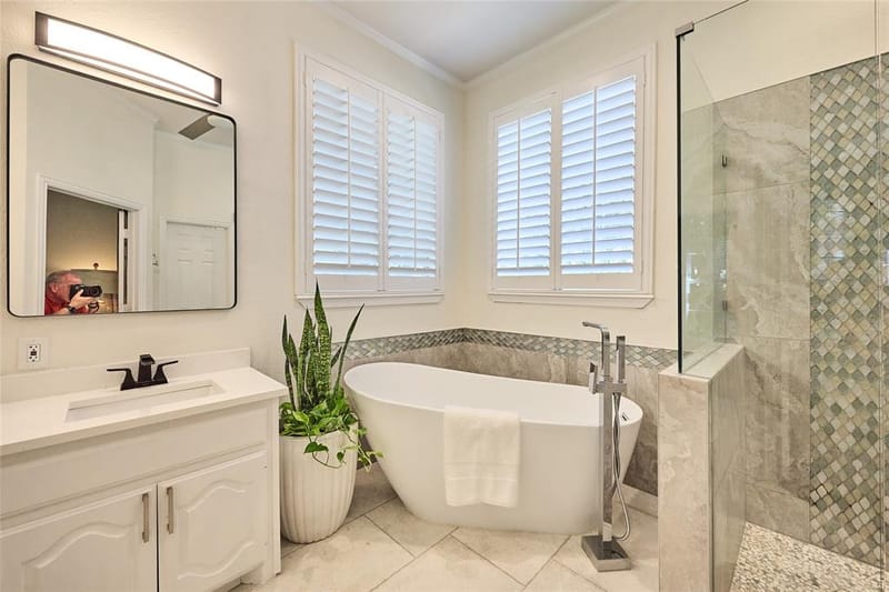 6637 Oakmont Court, Plano TX 75093 - Photo 8