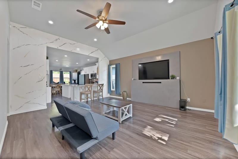 2214 Gordon Street, Greenville TX 75401 - Photo 8