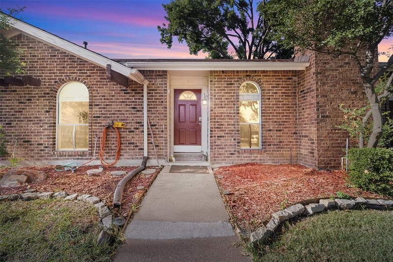 2209 Overglen Drive, Plano TX 75074 - Photo 3