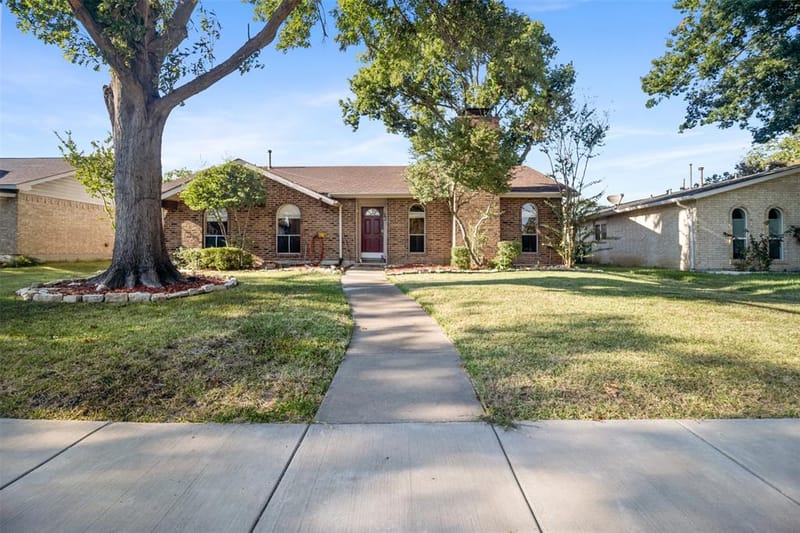 2209 Overglen Drive, Plano TX 75074 - Photo 4