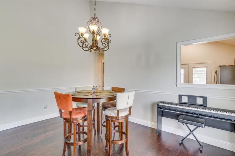 1307 Oriental Avenue, Arlington TX 76011 - Photo 20