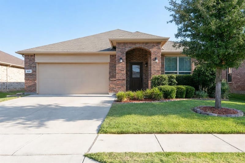 809 Key Deer Drive, Fort Worth TX 76028