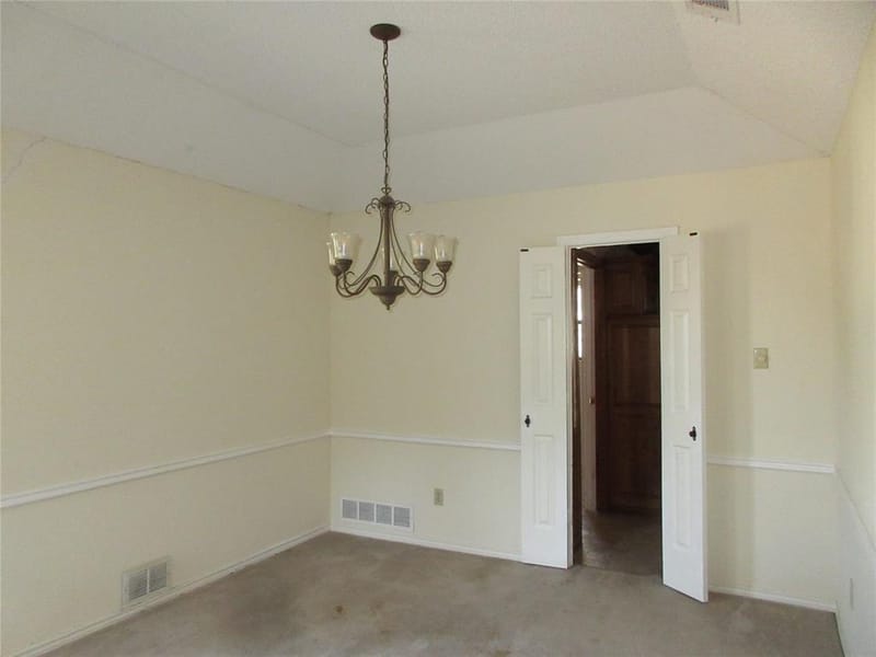 1823 Green Tree Lane, Duncanville TX 75137 - Photo 6