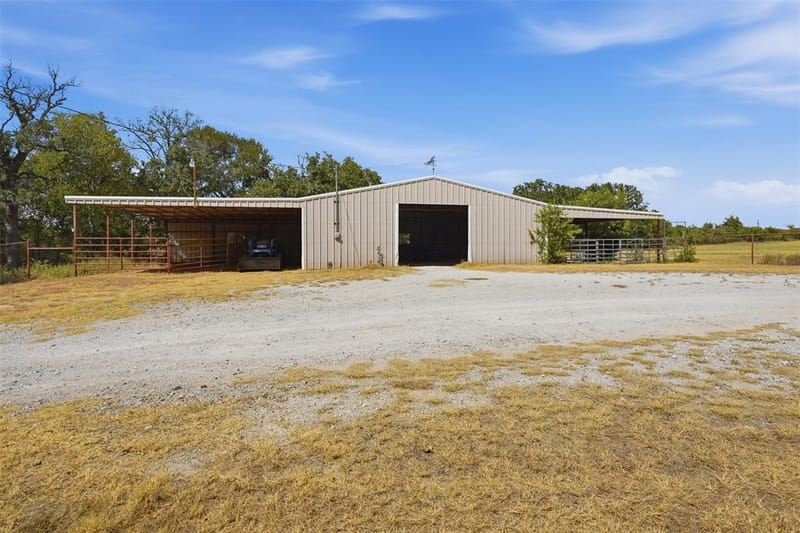2701 N FM 51, Weatherford TX 76085 - Photo 32