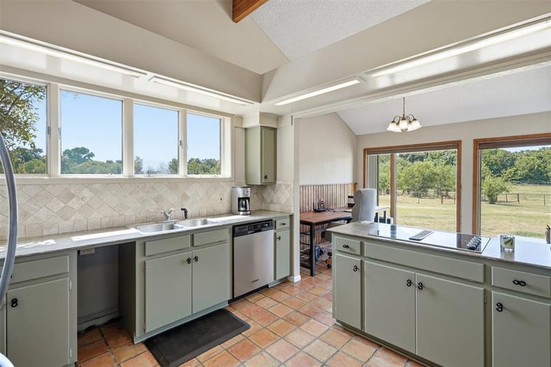 2701 N FM 51, Weatherford TX 76085 - Photo 24