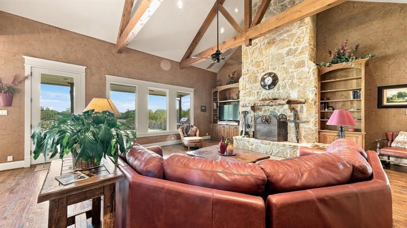 11918 Riek Road, Krum TX 76249 - Photo 11