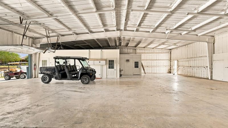 11918 Riek Road, Krum TX 76249 - Photo 31