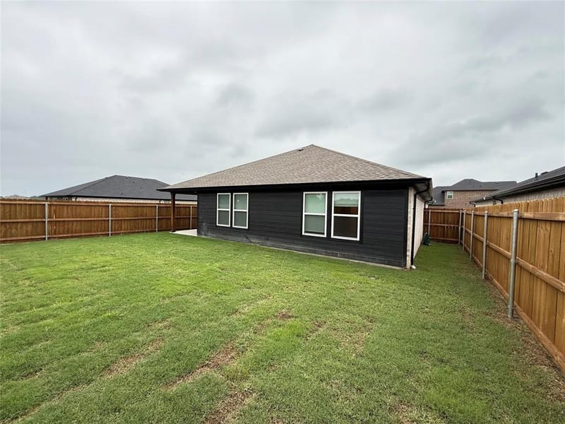 1305 Brad Kellar Drive, Greenville TX 75402 - Photo 18