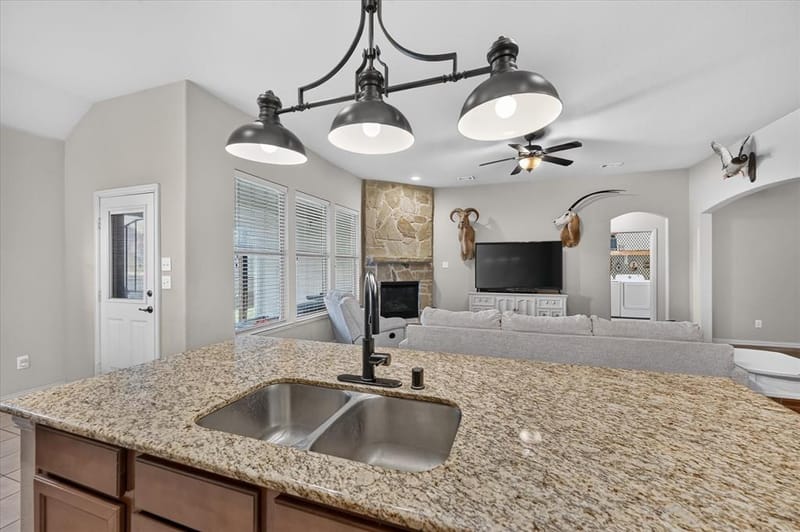 1309 Mesa Crest Drive, Fort Worth TX 76052 - Photo 16