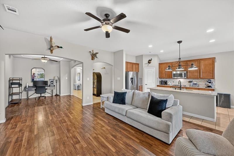 1309 Mesa Crest Drive, Fort Worth TX 76052 - Photo 7