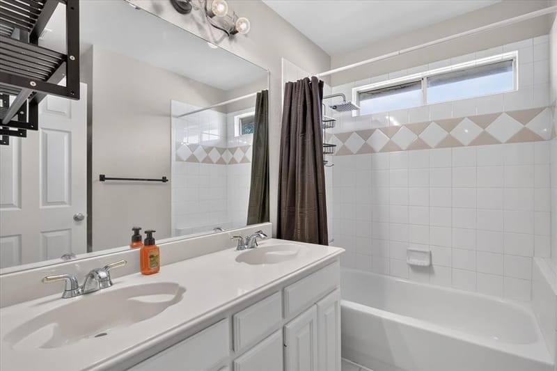 901 Brittany Drive, Lewisville TX 75067 - Photo 30