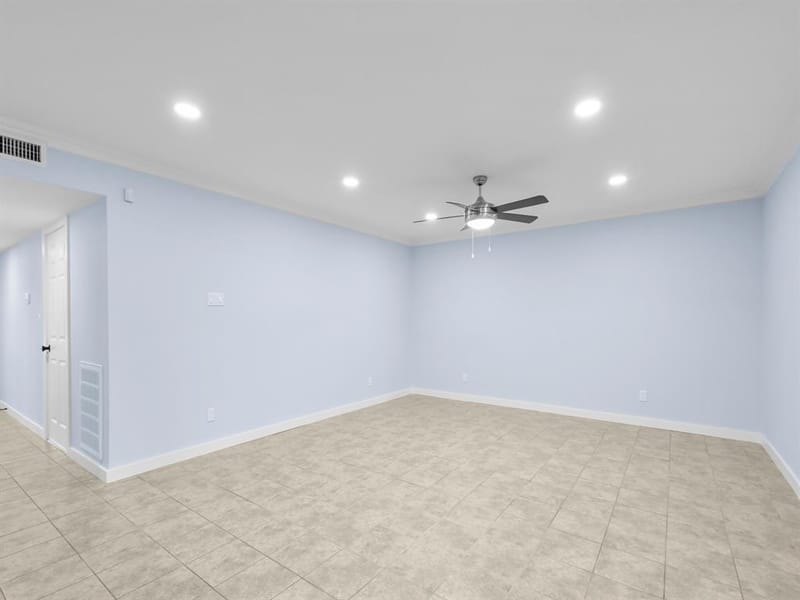 2033 Lymington Road, Carrollton TX 75007 - Photo 13