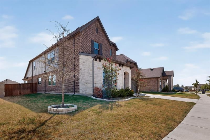1600 Trellis Drive, Mansfield TX 76063 - Photo 2