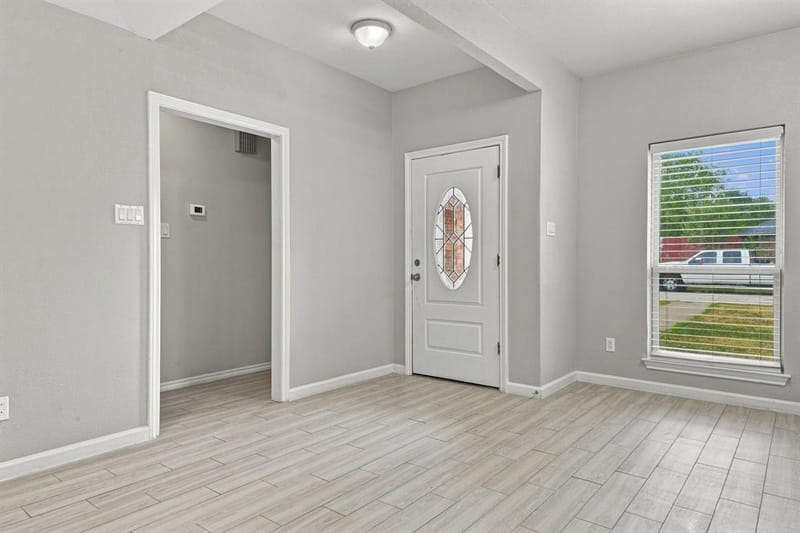 6307 Parkview Drive, Sachse TX 75048 - Photo 7