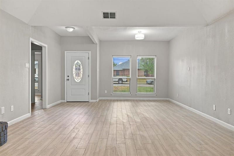 6307 Parkview Drive, Sachse TX 75048 - Photo 9