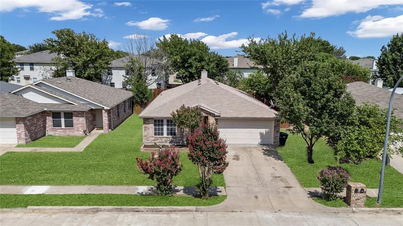 5132 Bedfordshire Drive, Fort Worth TX 76135 - Photo 6