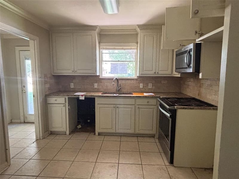 719 Kimbrough Street, Shreveport LA 71104 - Photo 2