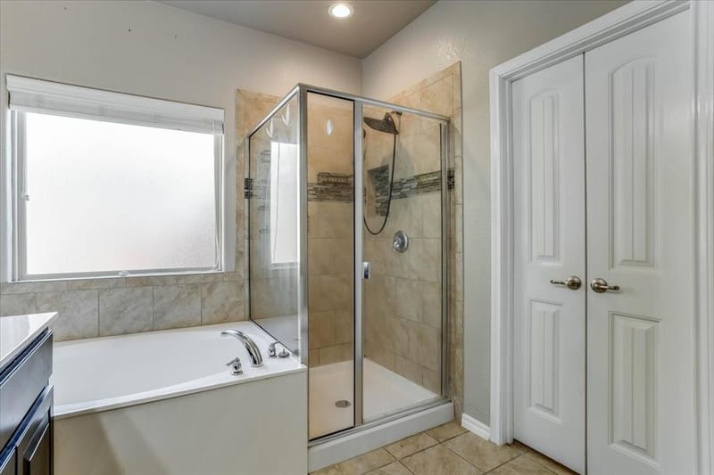 145 Hidden Creek Court, Saginaw TX 76131 - Photo 20