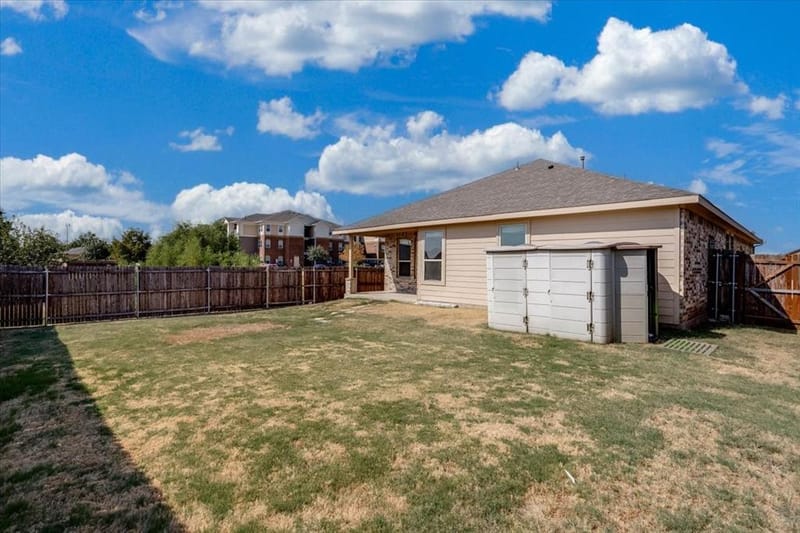 145 Hidden Creek Court, Saginaw TX 76131 - Photo 25