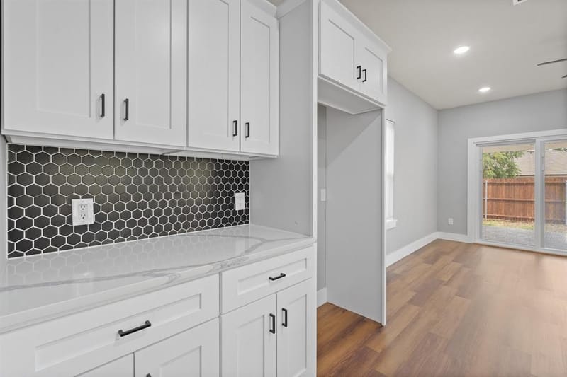 1427 Arizona Avenue, Fort Worth TX 76104 - Photo 12