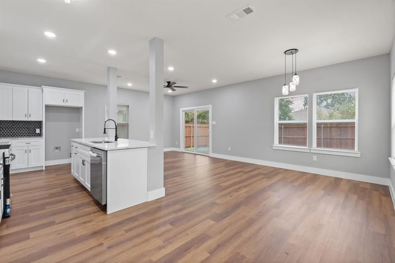 1427 Arizona Avenue, Fort Worth TX 76104 - Photo 11