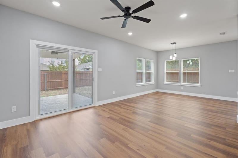 1427 Arizona Avenue, Fort Worth TX 76104 - Photo 8