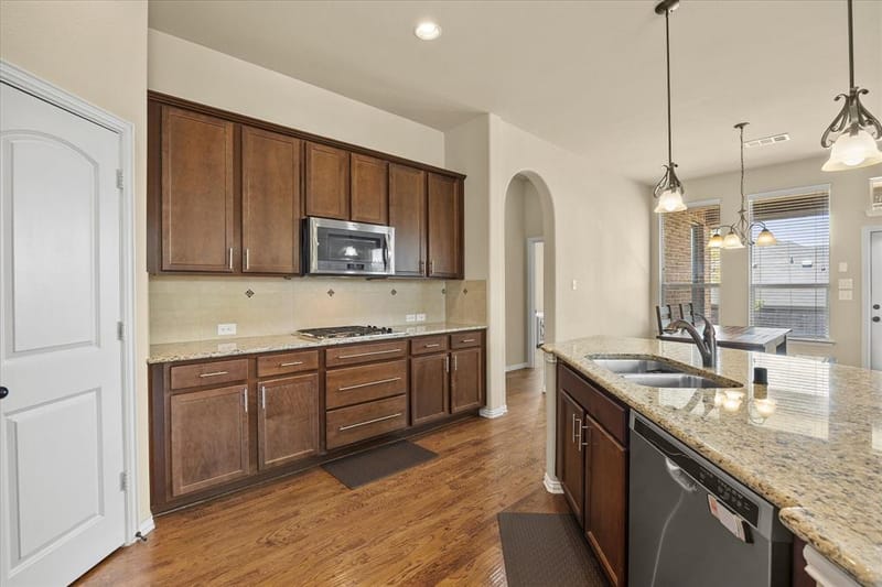 6525 Day Farm Court, Rowlett TX 75089 - Photo 6