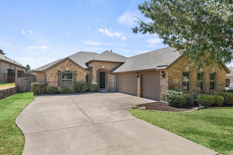 6525 Day Farm Court, Rowlett TX 75089