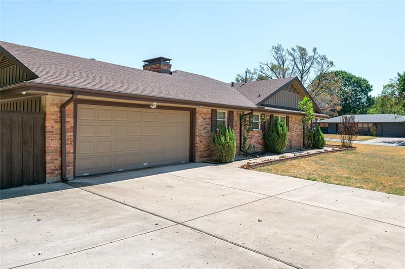 1423 W Shields Drive, Sherman TX 75092 - Photo 8