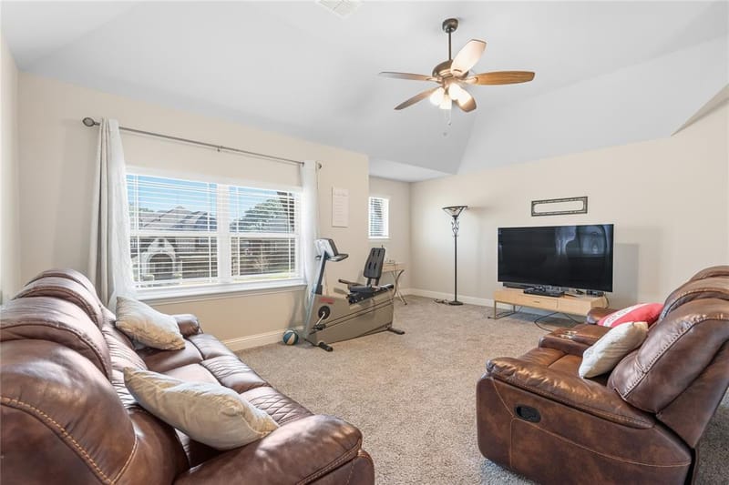 911 Royal Court, Mansfield TX 76063 - Photo 24