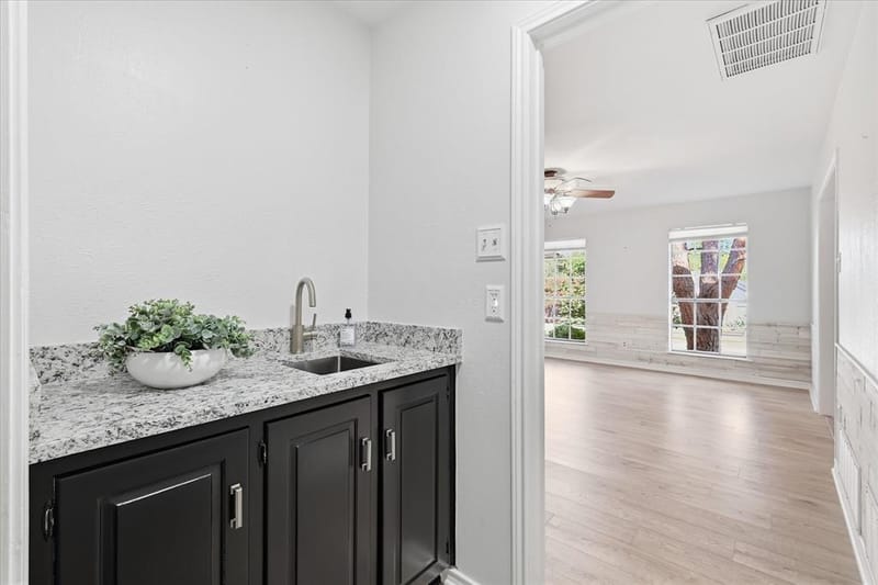 1614 Crested Butte Drive, Lewisville TX 75077 - Photo 21