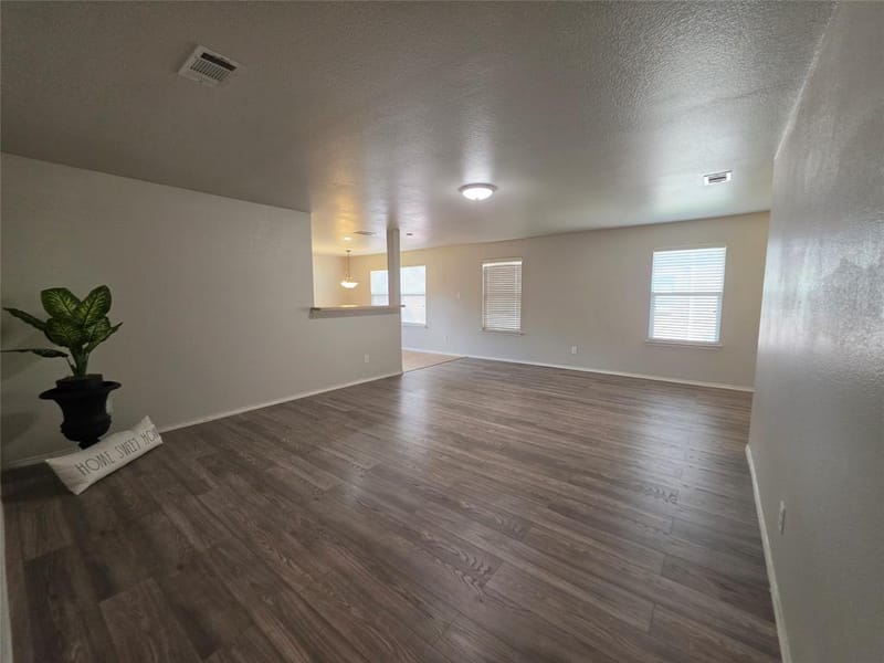 6012 Fantail Drive, Fort Worth TX 76179 - Photo 4