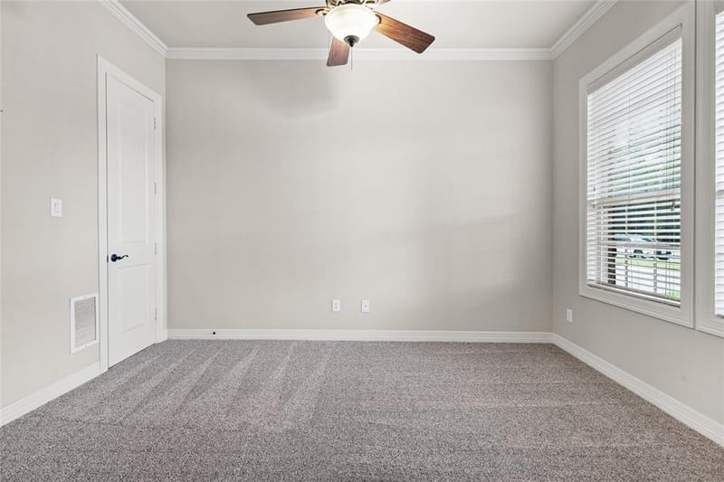2007 Creekview Drive, Commerce TX 75428 - Photo 37