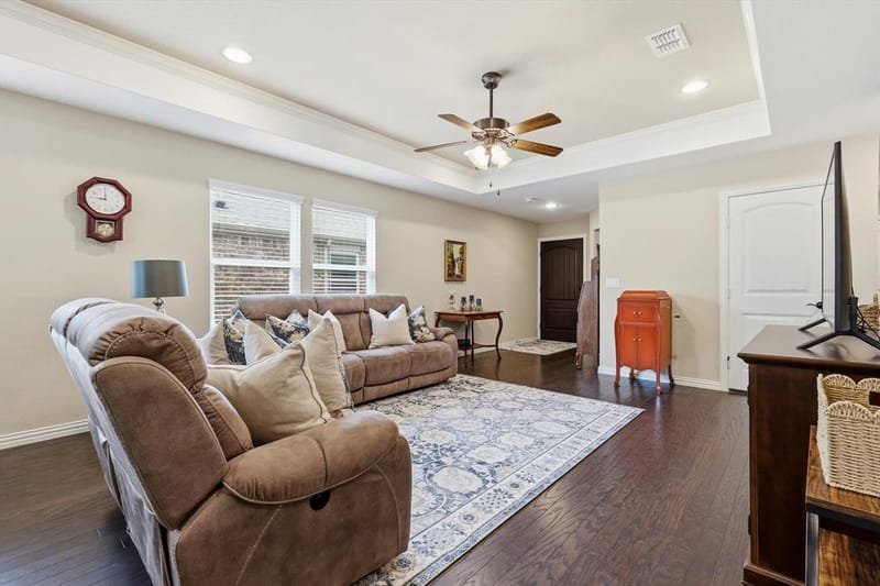 8915 Twin Pines Lane, Frisco TX 75036 - Photo 11