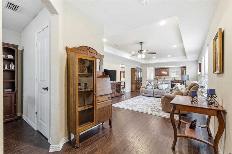 8915 Twin Pines Lane, Frisco TX 75036 - Photo 8