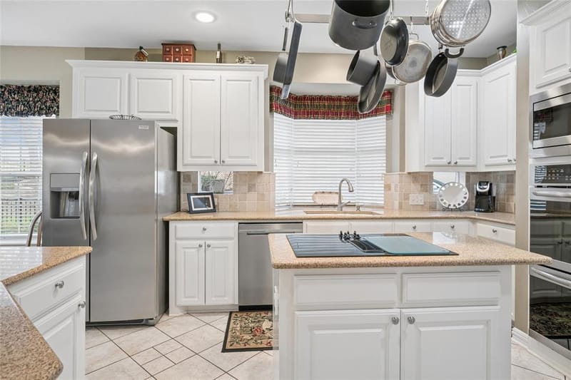 405 Royal Colonnade, Arlington TX 76011 - Photo 13