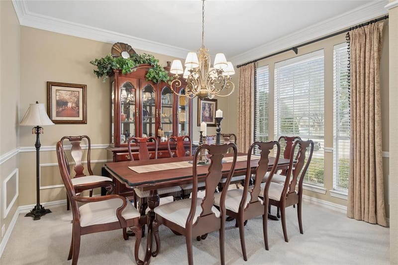 405 Royal Colonnade, Arlington TX 76011 - Photo 5