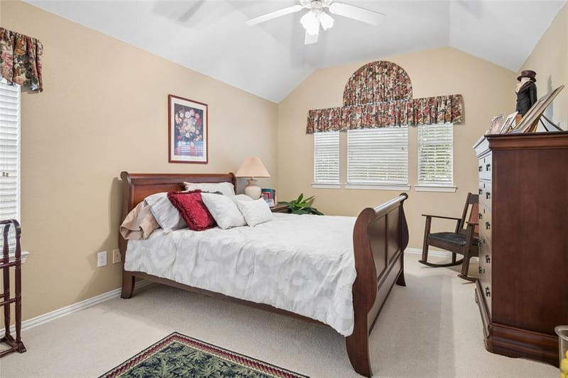 405 Royal Colonnade, Arlington TX 76011 - Photo 19