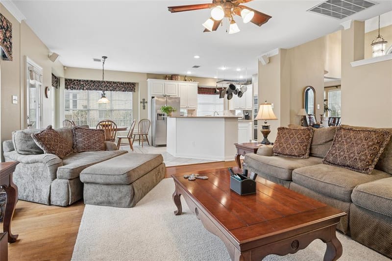405 Royal Colonnade, Arlington TX 76011 - Photo 8