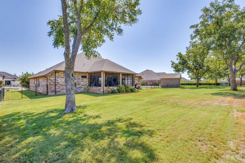 6342 Weatherby Road, Granbury TX 76049 - Photo 39
