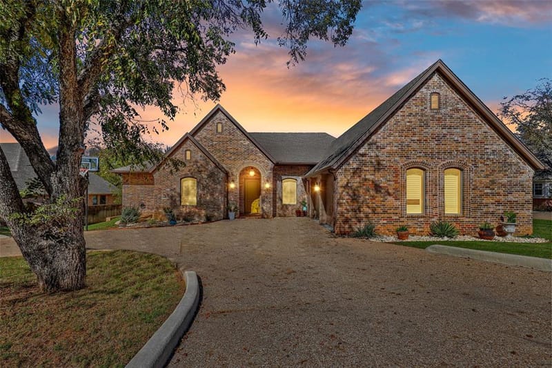 6222 Prospect Hill Drive, Granbury TX 76049