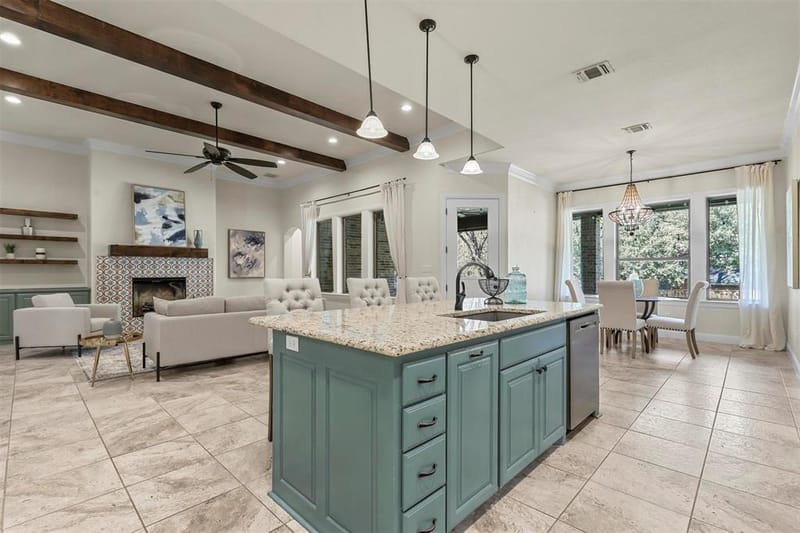 6222 Prospect Hill Drive, Granbury TX 76049 - Photo 8