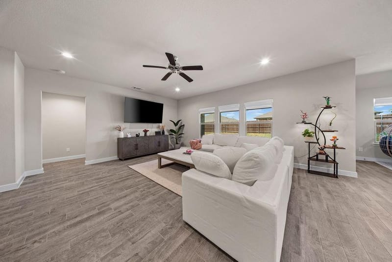 1321 Elmwood Drive, Cedar Hill TX 75104 - Photo 9