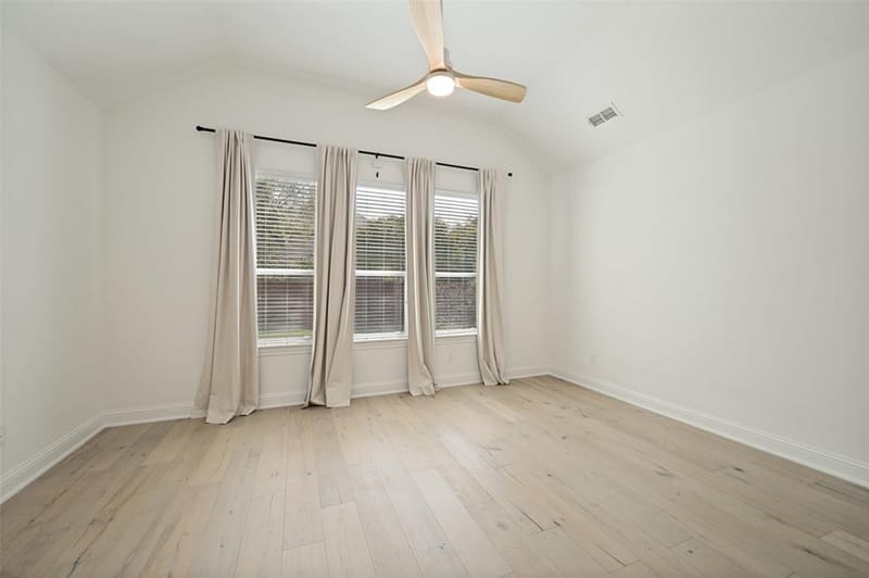 900 Southern Hills Way, Aubrey TX 76227 - Photo 16