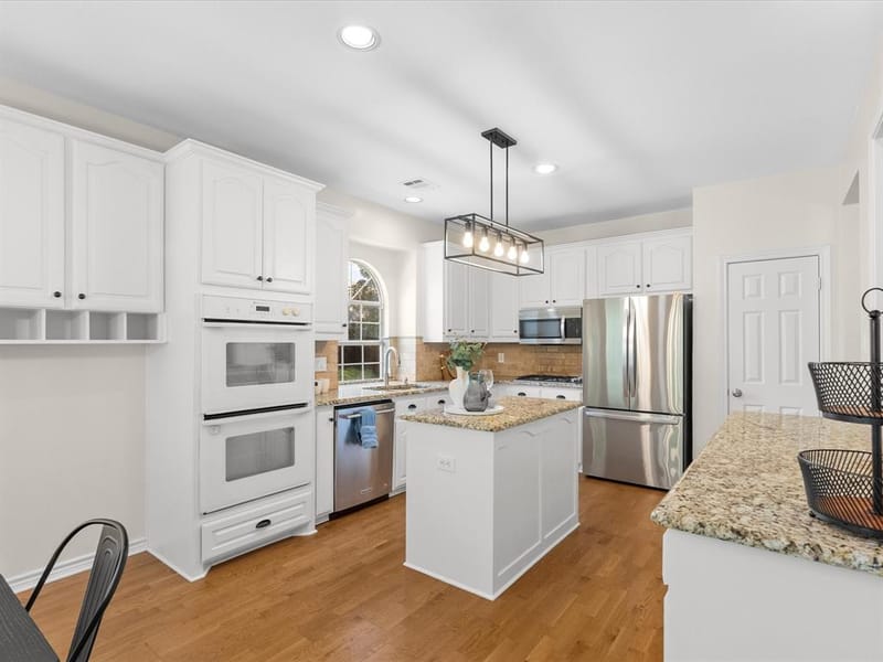 2710 Parkside Lane, McKinney TX 75072 - Photo 15
